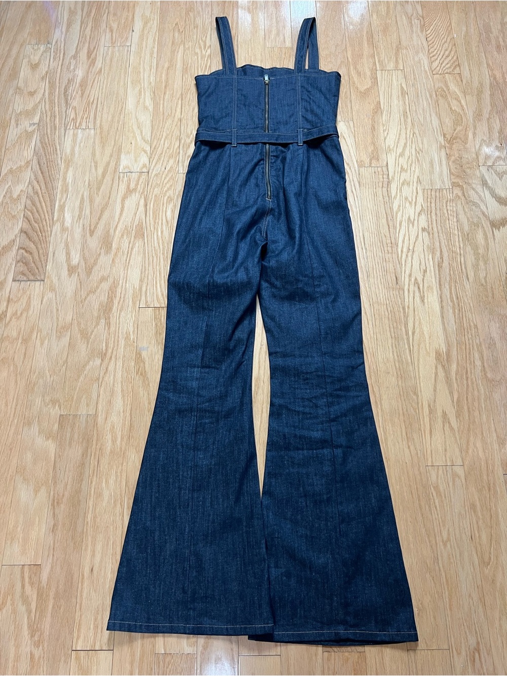 DL1961 Holloway Flare Jumpsuit with Indigo Coated Denim in Size 26 - Picture 7 of 16